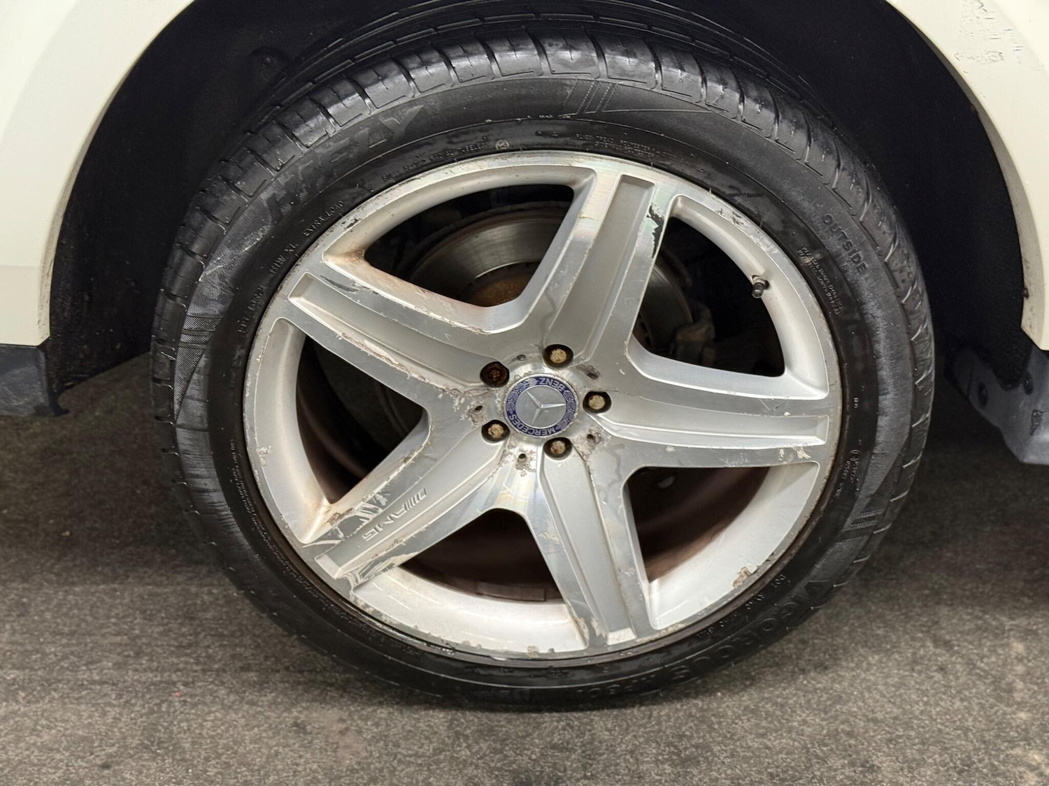 Used Mercedes-Benz GL Class 2010 for sale - 77203809: Photo 11