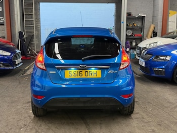 Used Ford Fiesta 2016 for sale - 79401267: Photo