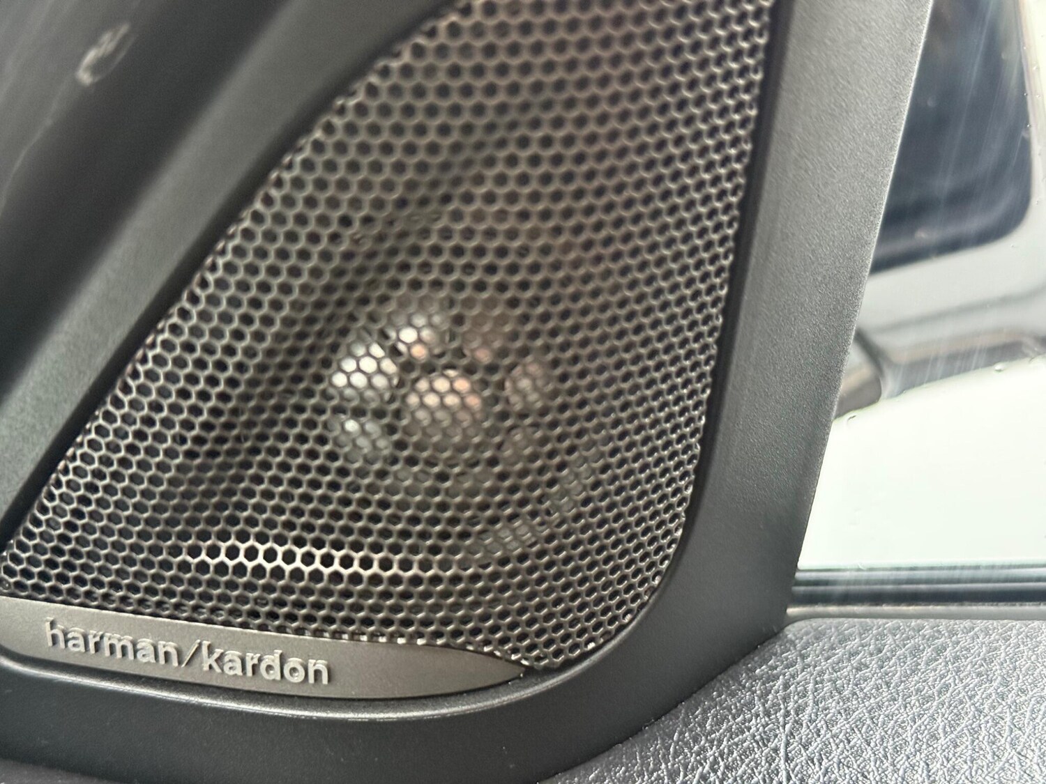 Used BMW 3 Series for sale - 77612863: Photo 15