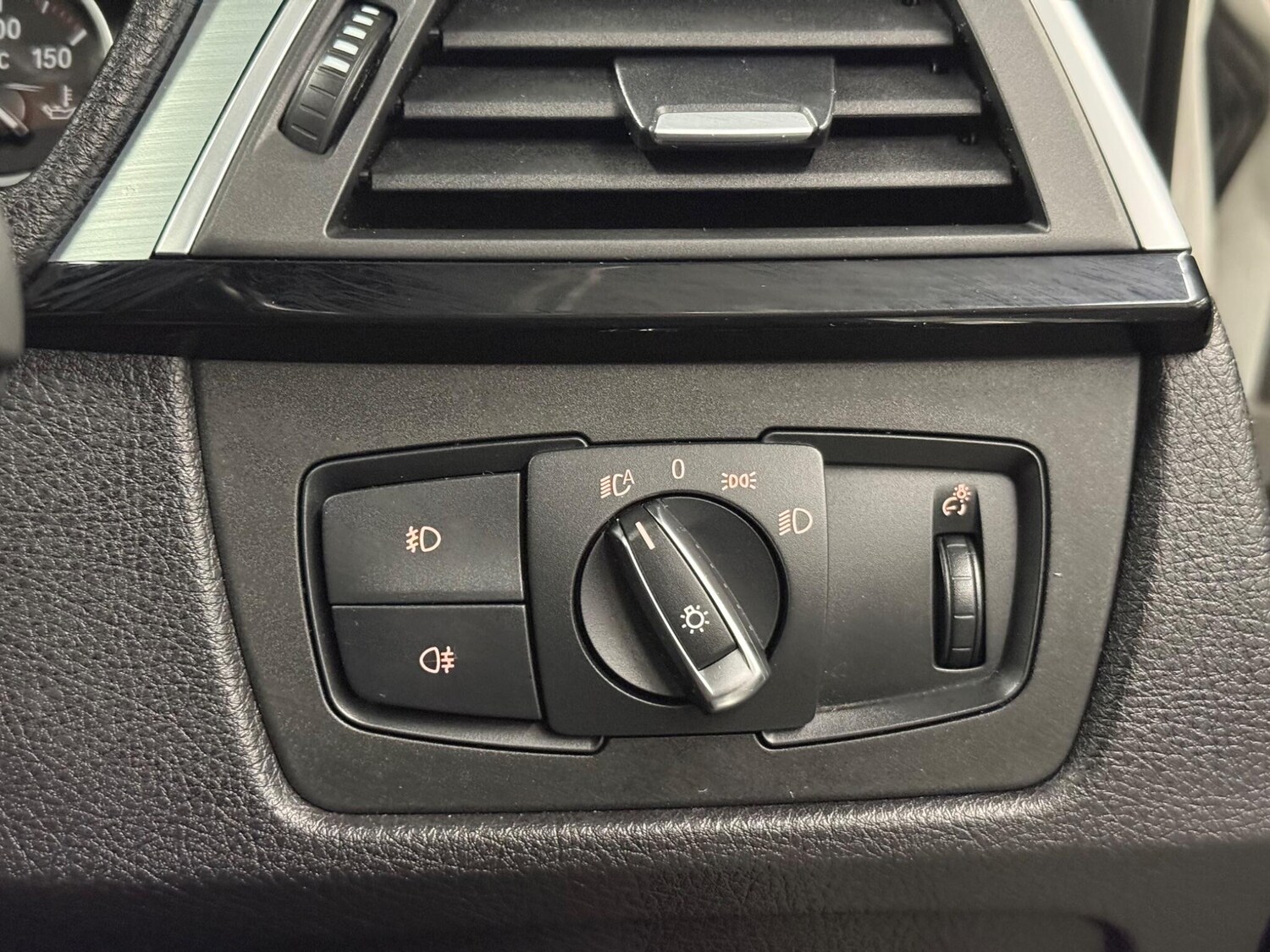 Used BMW 3 Series for sale - 77612863: Photo 16