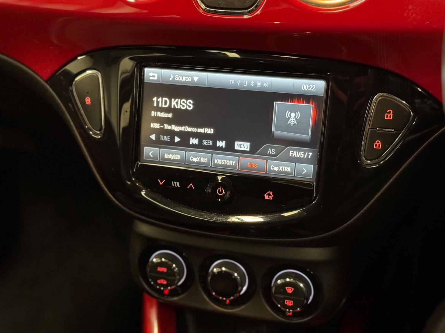 Used Vauxhall ADAM 2013 for sale - 77066836: Photo 13