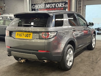 Used Land Rover Discovery Sport 2017 for sale - 76238961: Photo