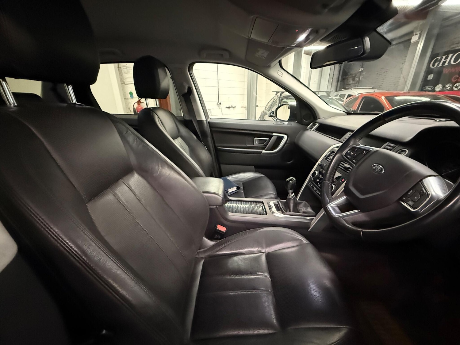 Used Land Rover Discovery Sport 2017 for sale - 76238961: Photo 9