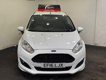 Used Ford Fiesta 2016 for sale - 79303360: Photo