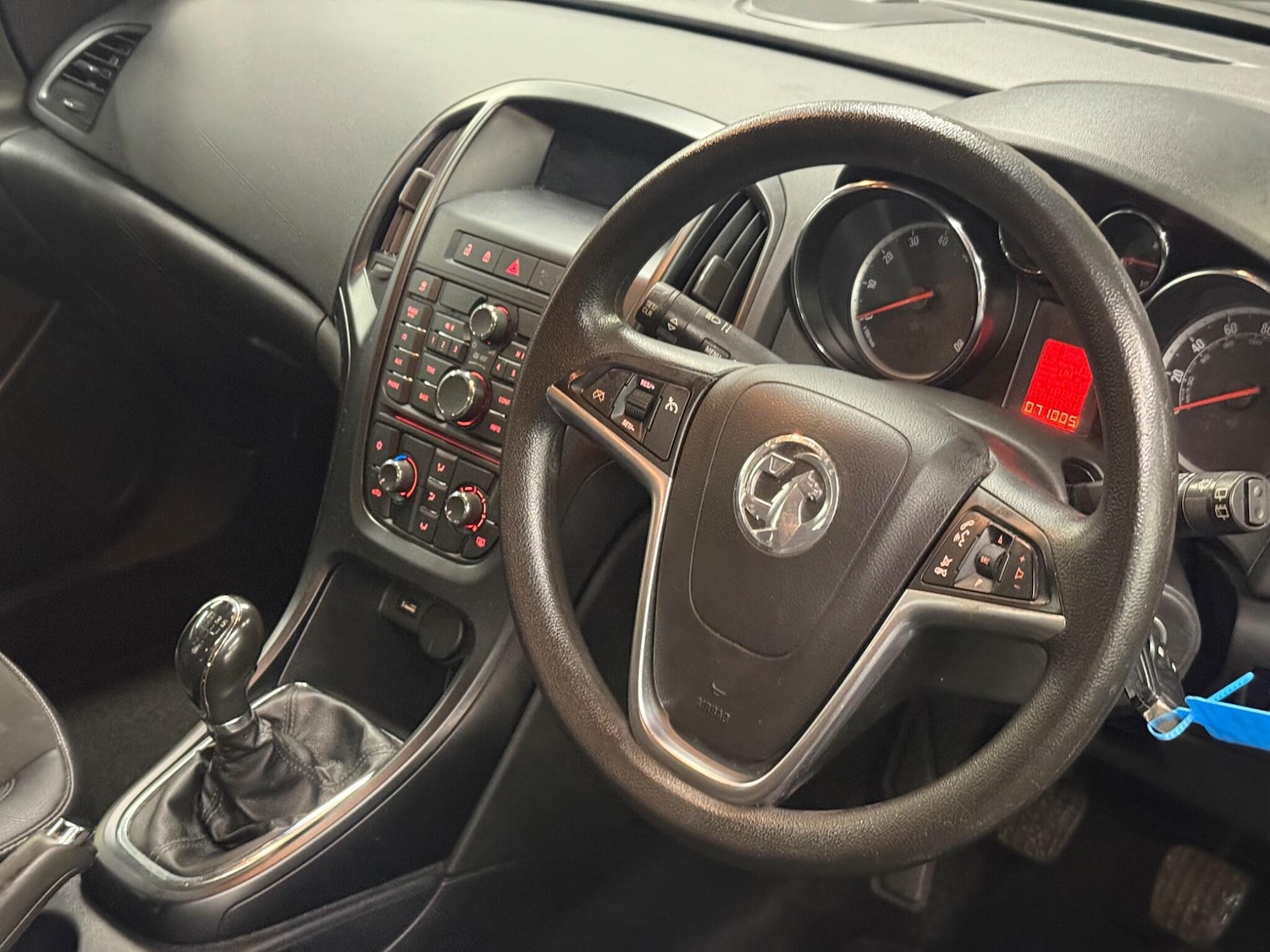 Used Vauxhall Astra for sale - 77524721: Photo 10