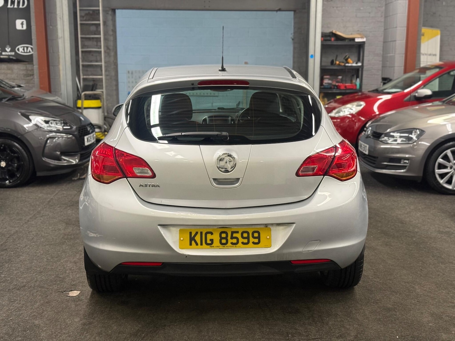 Used Vauxhall Astra for sale - 77524721: Photo 5