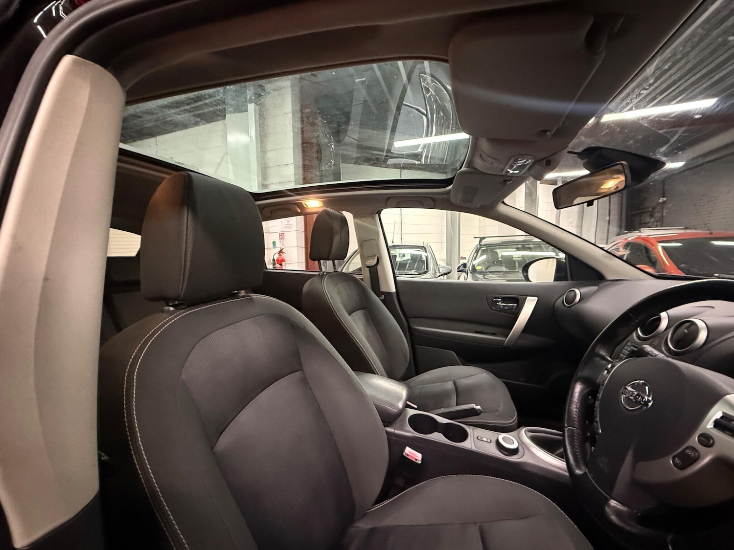 Used Nissan Qashqai 2011 for sale - 76247113: Photo 10