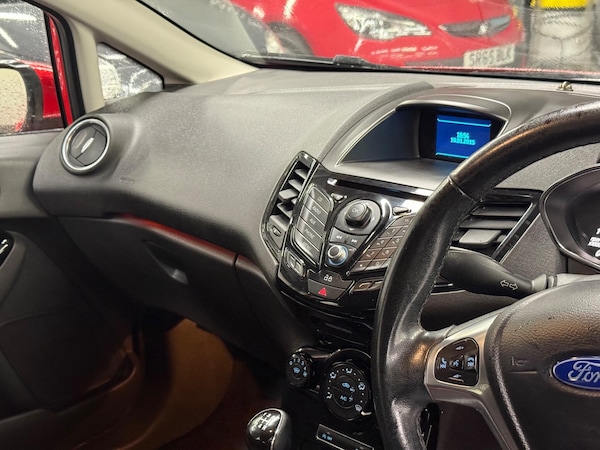Used Ford Fiesta 2014 for sale - 76283556: Photo 10