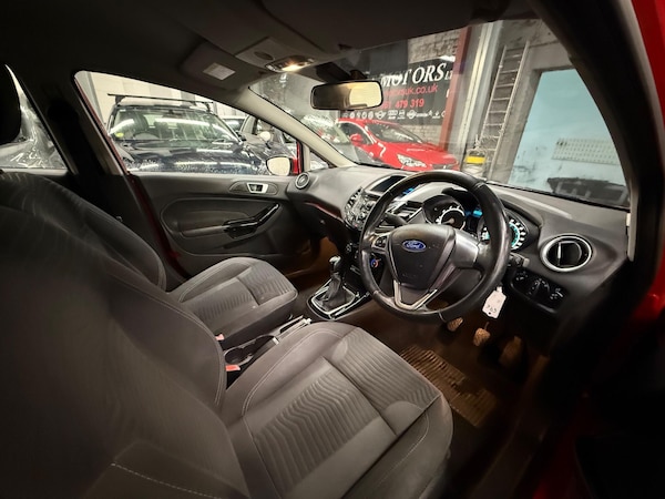 Used Ford Fiesta 2014 for sale - 76283556: Photo 8