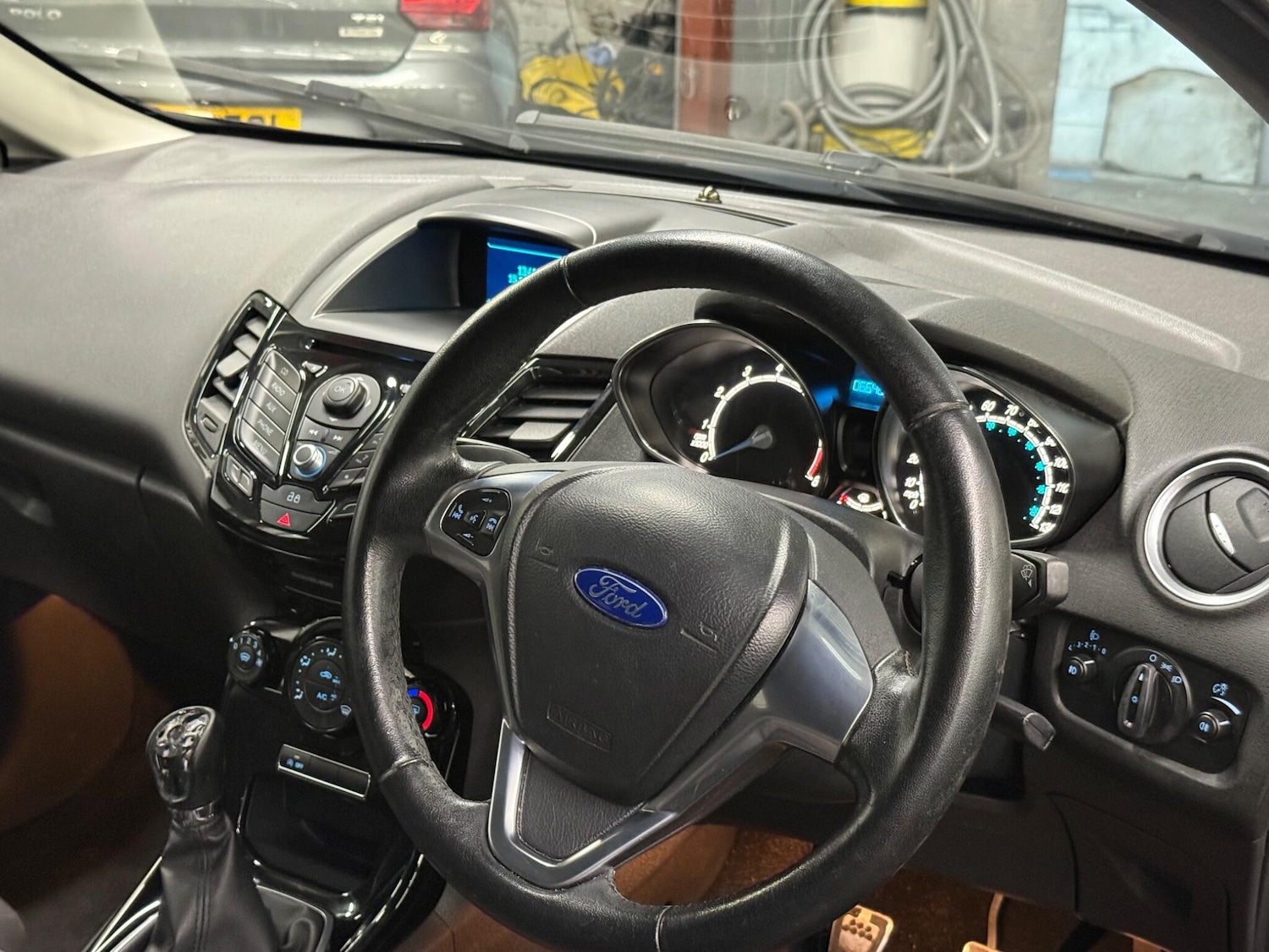 Used Ford Fiesta 2014 for sale - 76952552: Photo 10