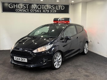 Used Ford Fiesta 2014 for sale - 76952552: Photo