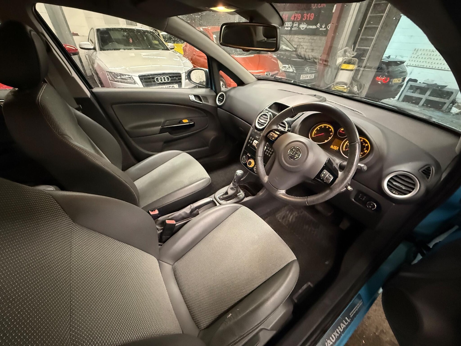 Used Vauxhall Corsa 2010 for sale - 77784183: Photo 8