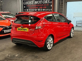 Used Ford Fiesta 2015 for sale - 78547983: Photo