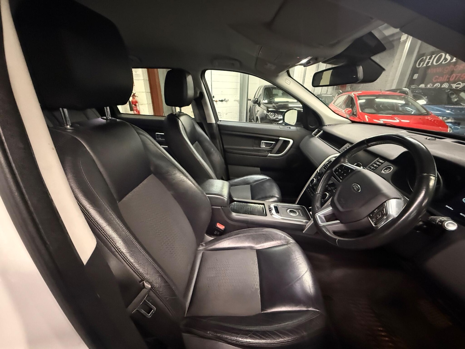 Used Land Rover Discovery Sport for sale - 76485197: Photo 10