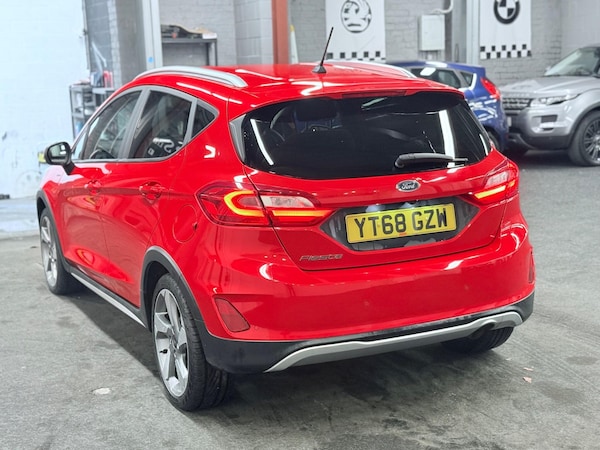 Used Ford Fiesta 2018 for sale - 76099579: Photo 6