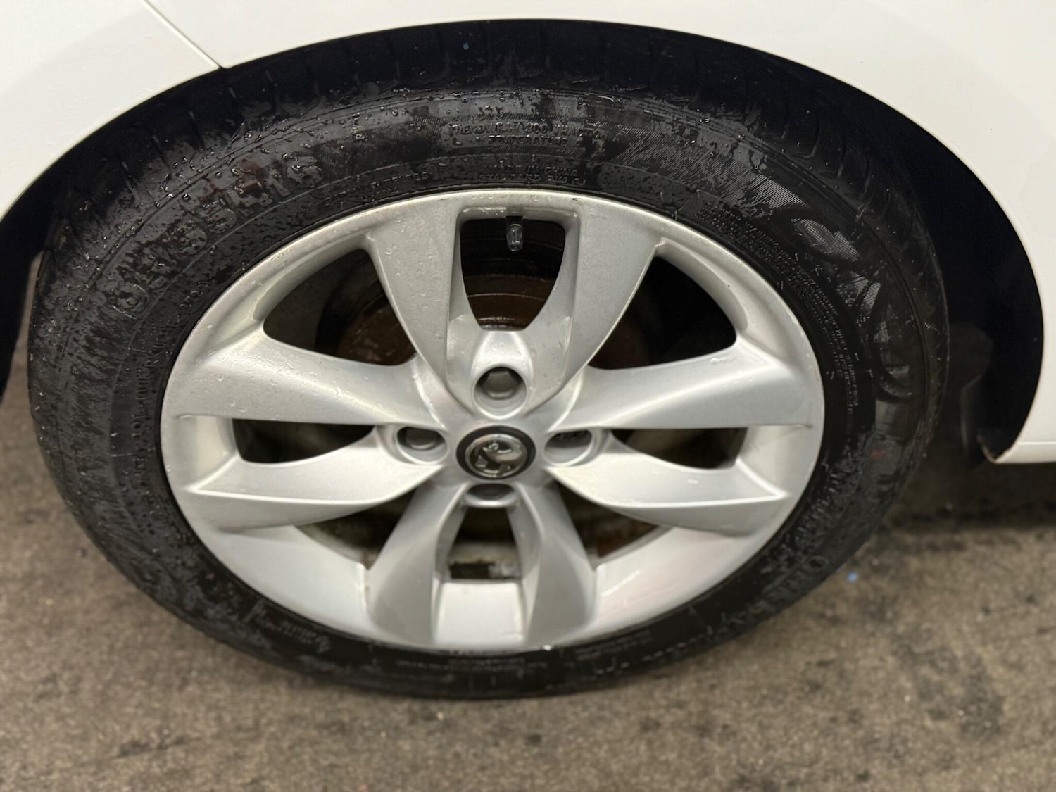 Used Vauxhall ADAM 2014 for sale - 77794044: Photo 7