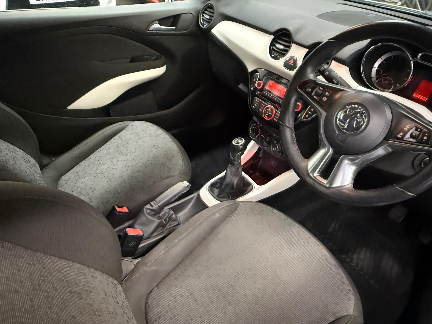 Used Vauxhall ADAM 2014 for sale - 77794044: Photo 8