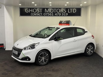 Used Peugeot 208 2016 for sale - 76499643: Photo