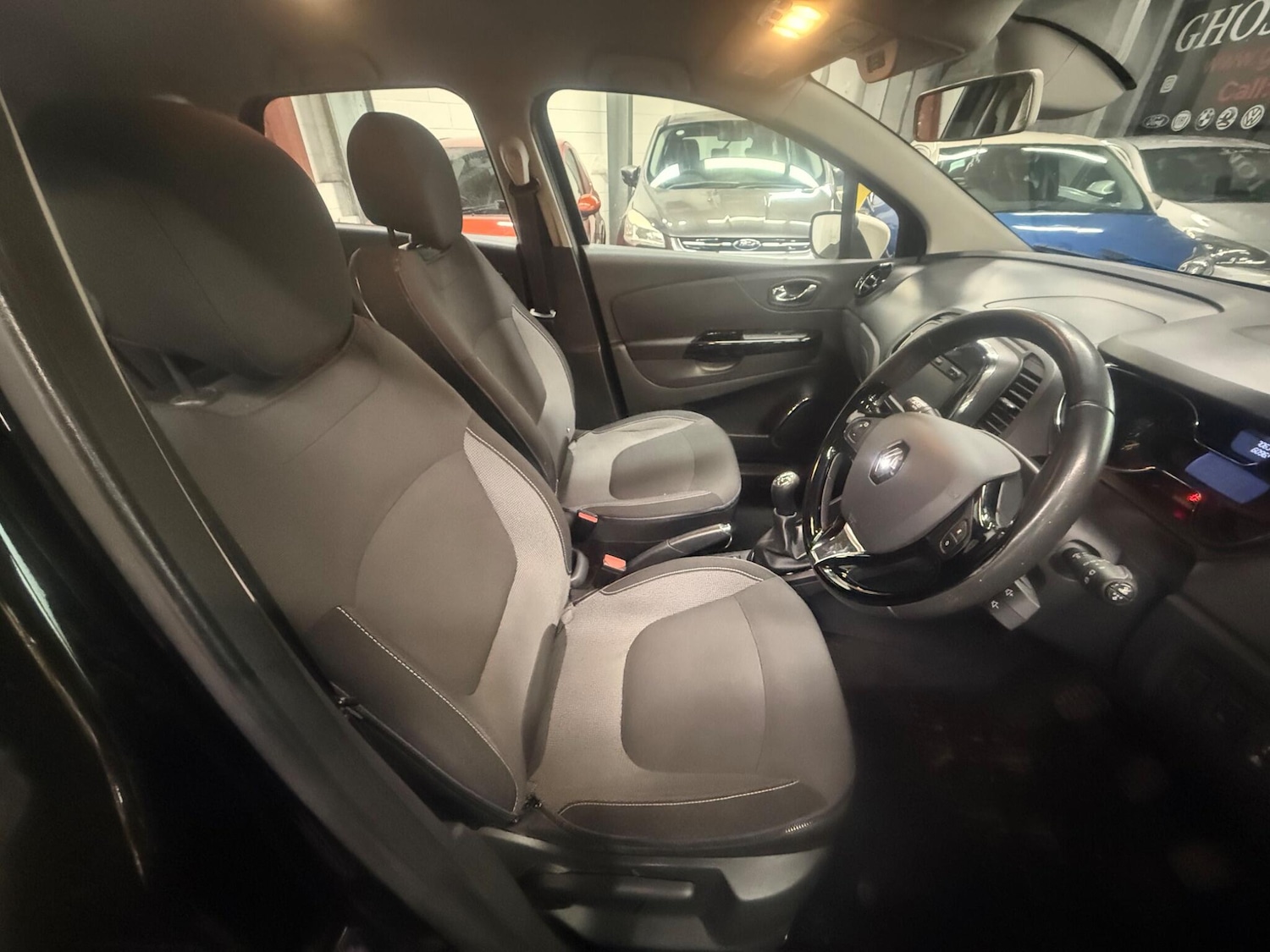 Used Renault Captur 2015 for sale - 78170919: Photo 11