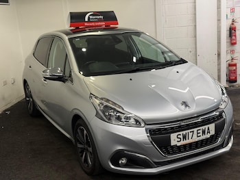 Used Peugeot 208 2017 for sale - 79374142: Photo