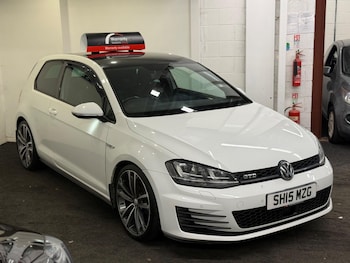 Used Volkswagen Golf 2015 for sale - 75964833: Photo