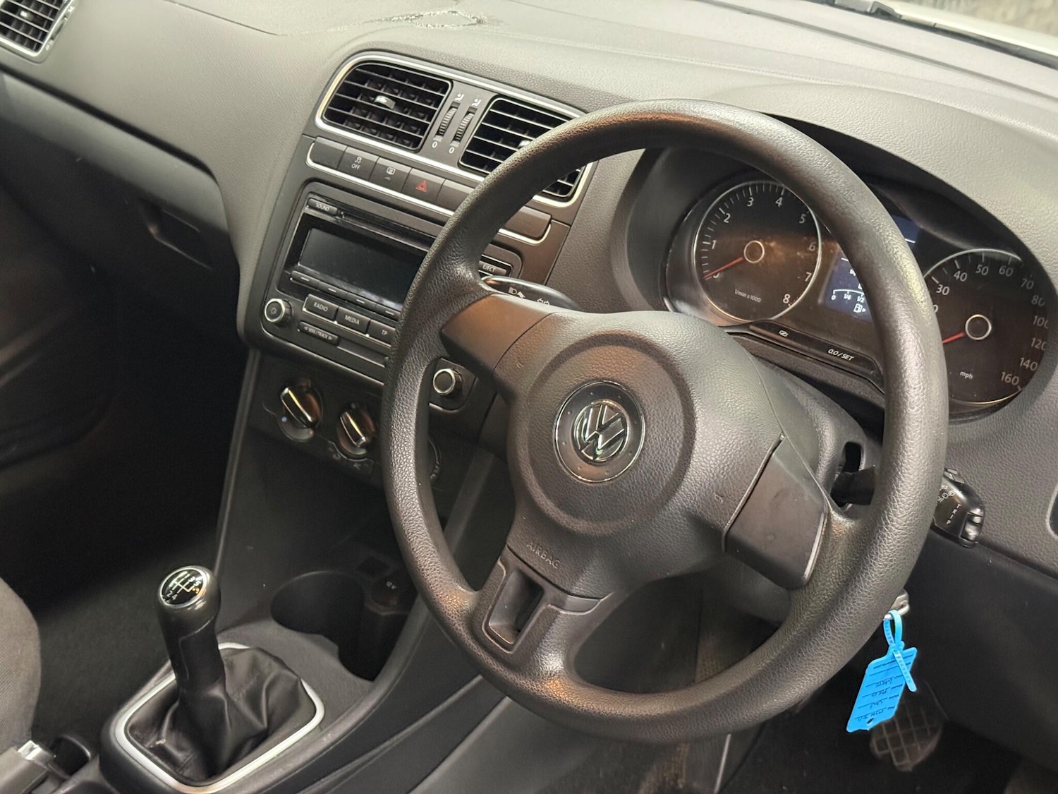 Used Volkswagen Polo 2011 for sale - 76912649: Photo 9