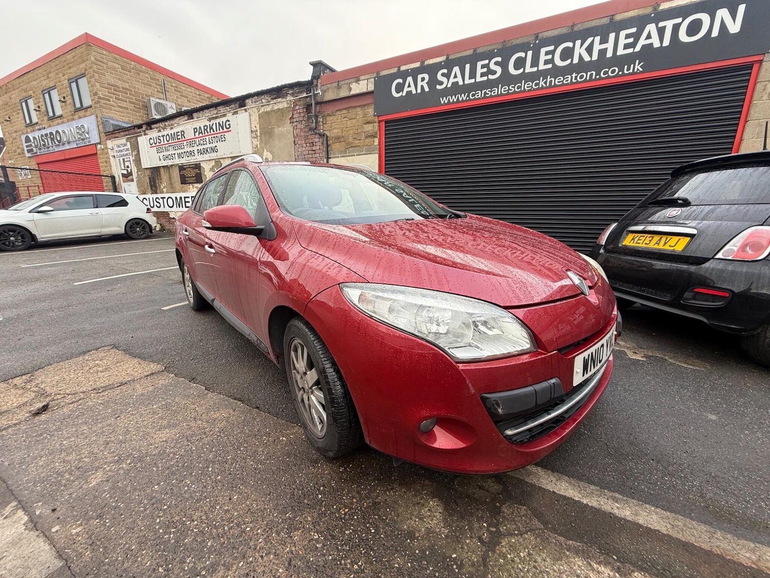 Used Renault Megane 2010 for sale - 76521816: Photo 2