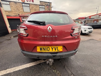 Used Renault Megane 2010 for sale - 76521816: Photo