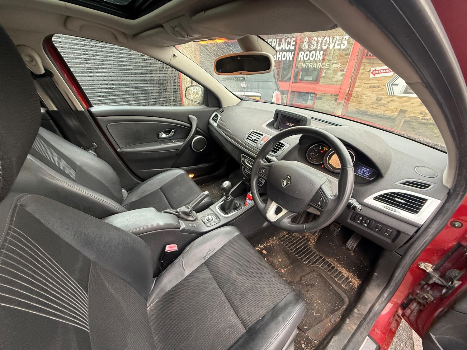 Used Renault Megane 2010 for sale - 76521816: Photo 5