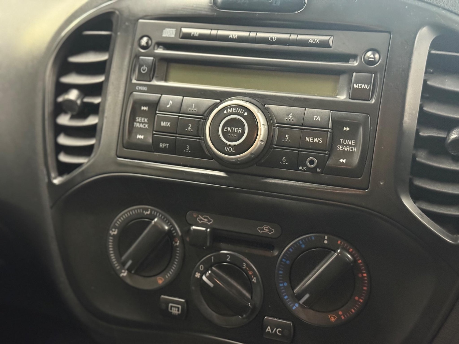 Used Nissan Juke 2016 for sale - 77091350: Photo 12