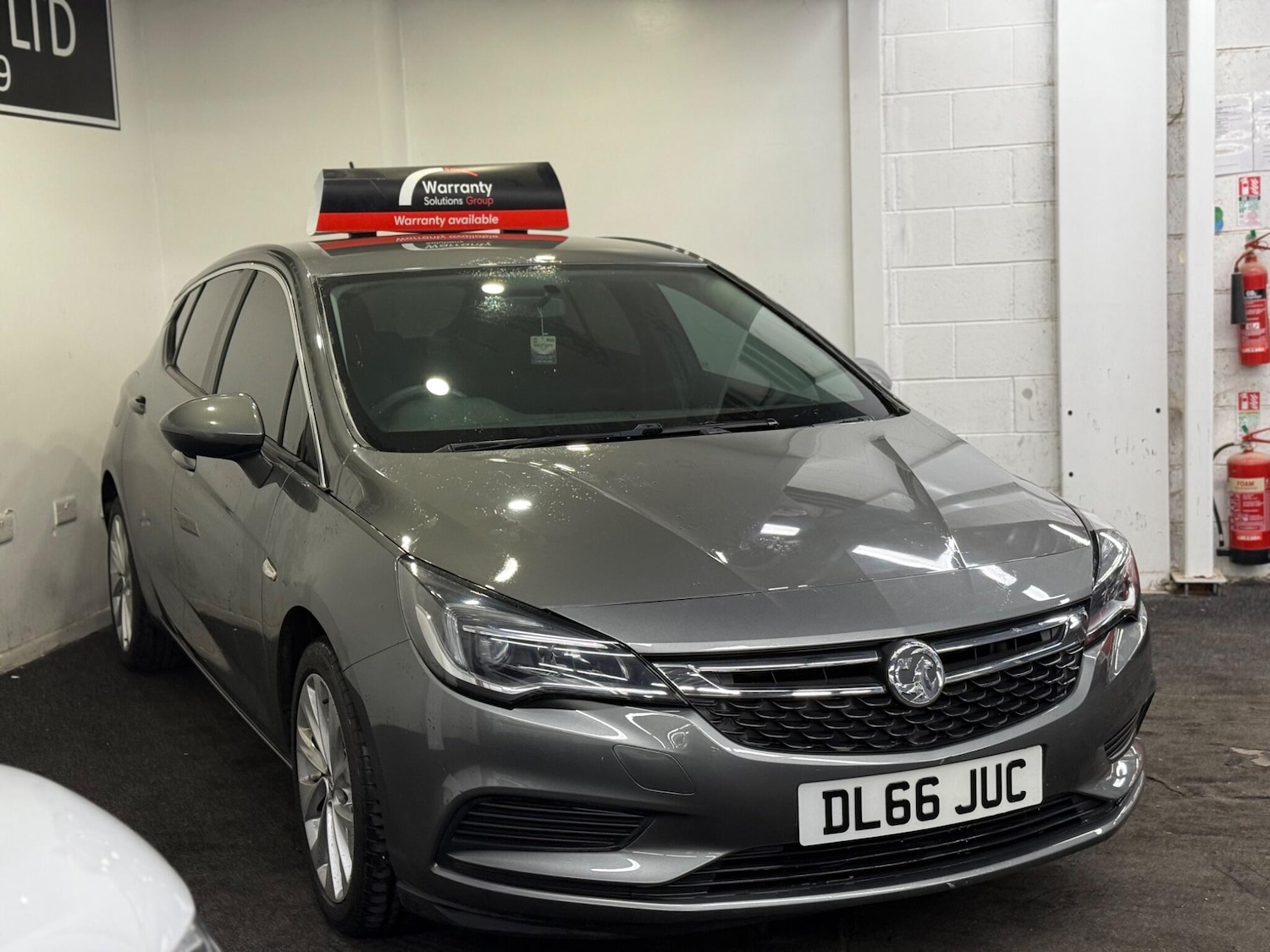 Used Vauxhall Astra 2016 for sale - 78204729: Photo 3