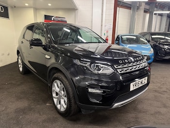 Used Land Rover Discovery Sport 2015 for sale - 76561236: Photo