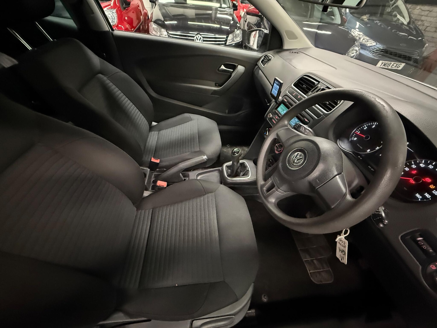 Used Volkswagen Polo 2014 for sale - 77625366: Photo 9