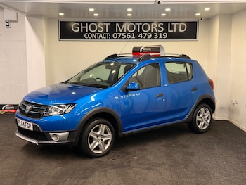 Used Dacia Sandero Stepway 2014 for sale - 77156344: Photo