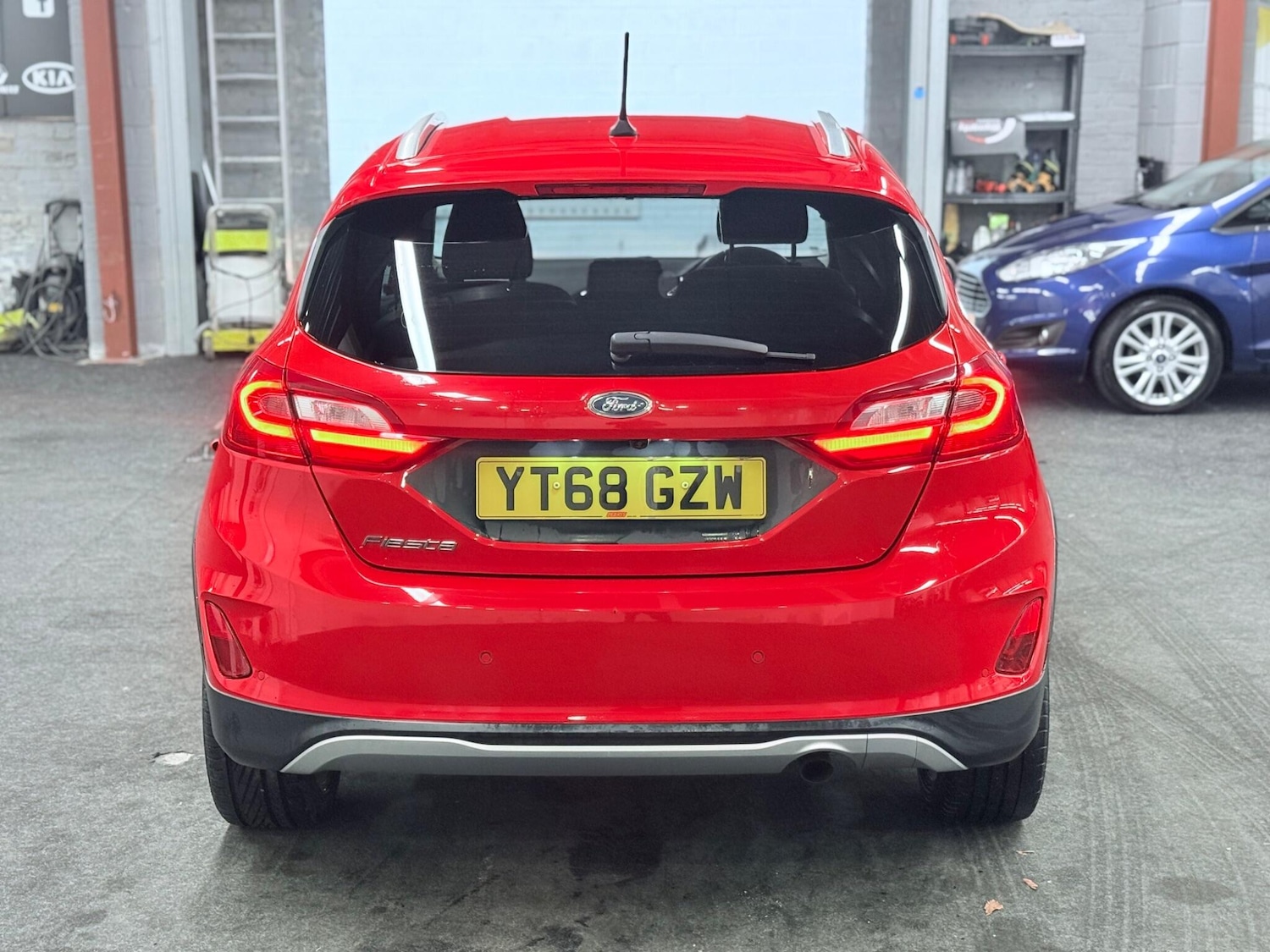 Vehicle 5