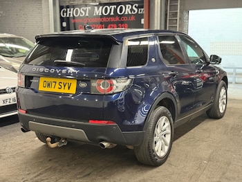 Used Land Rover Discovery Sport 2017 for sale - 78384143: Photo