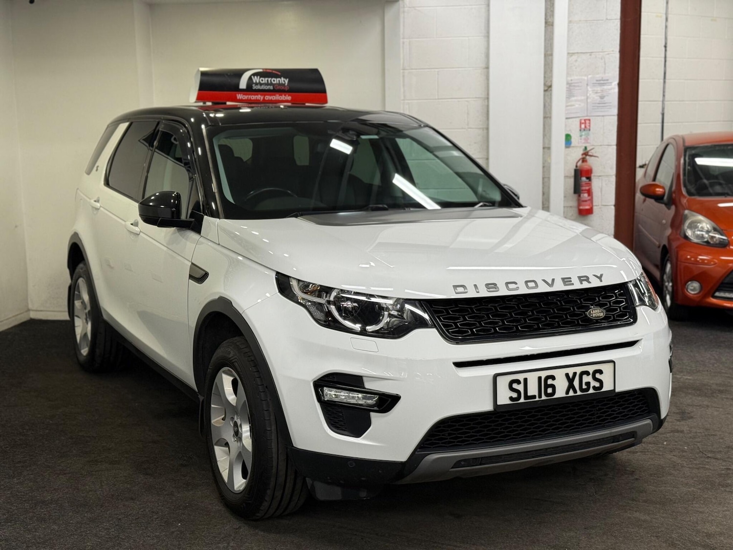 Used Land Rover Discovery Sport 2016 for sale - 77993387: Photo 3
