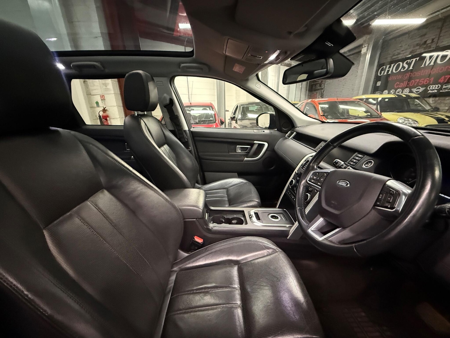 Used Land Rover Discovery Sport 2015 for sale - 77657915: Photo 10