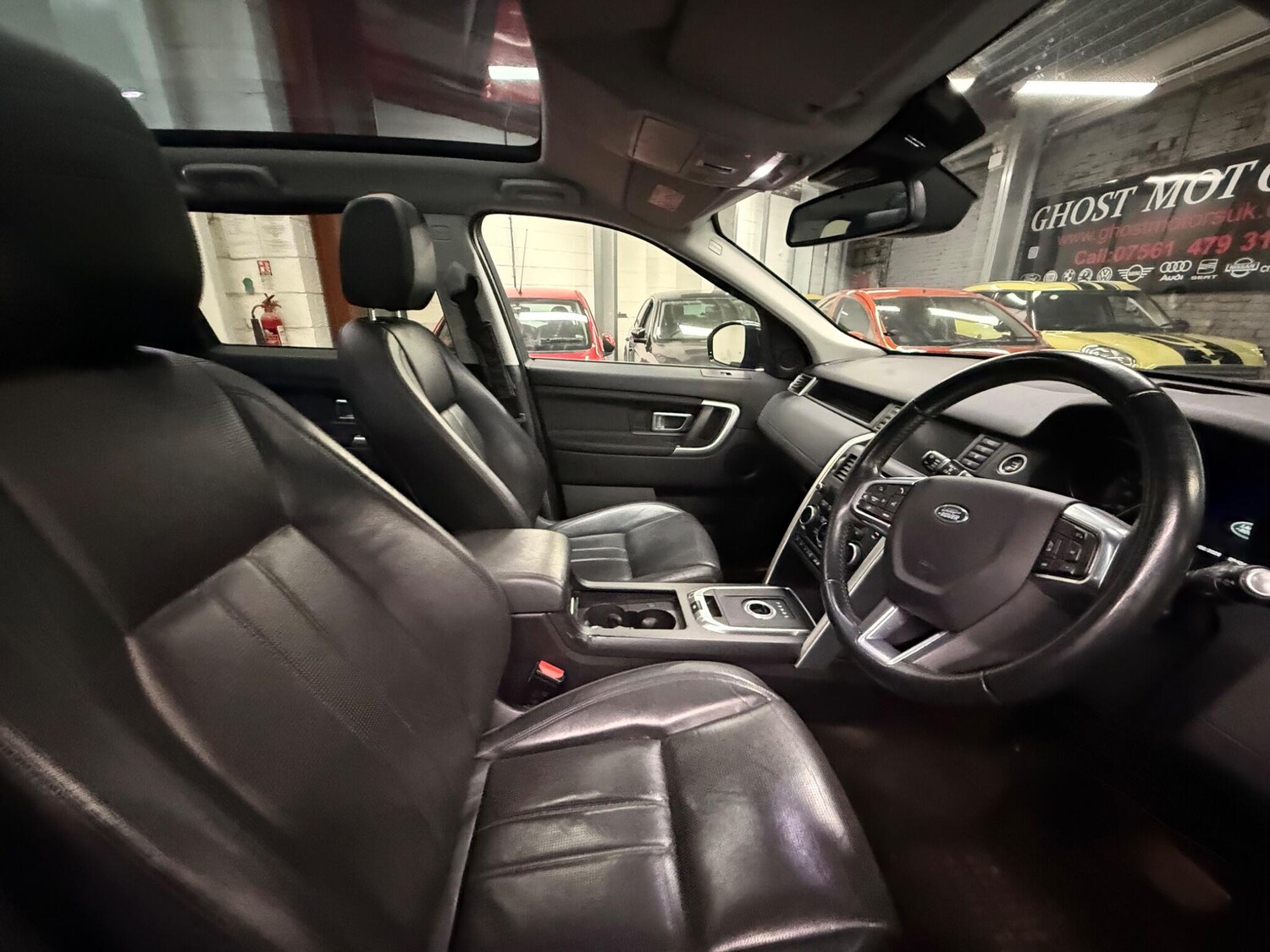 Used Land Rover Discovery Sport 2015 for sale - 77657915: Photo 11