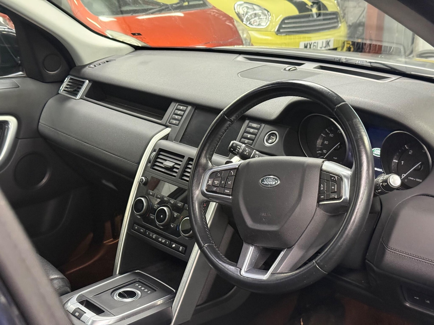 Used Land Rover Discovery Sport 2015 for sale - 77657915: Photo 12