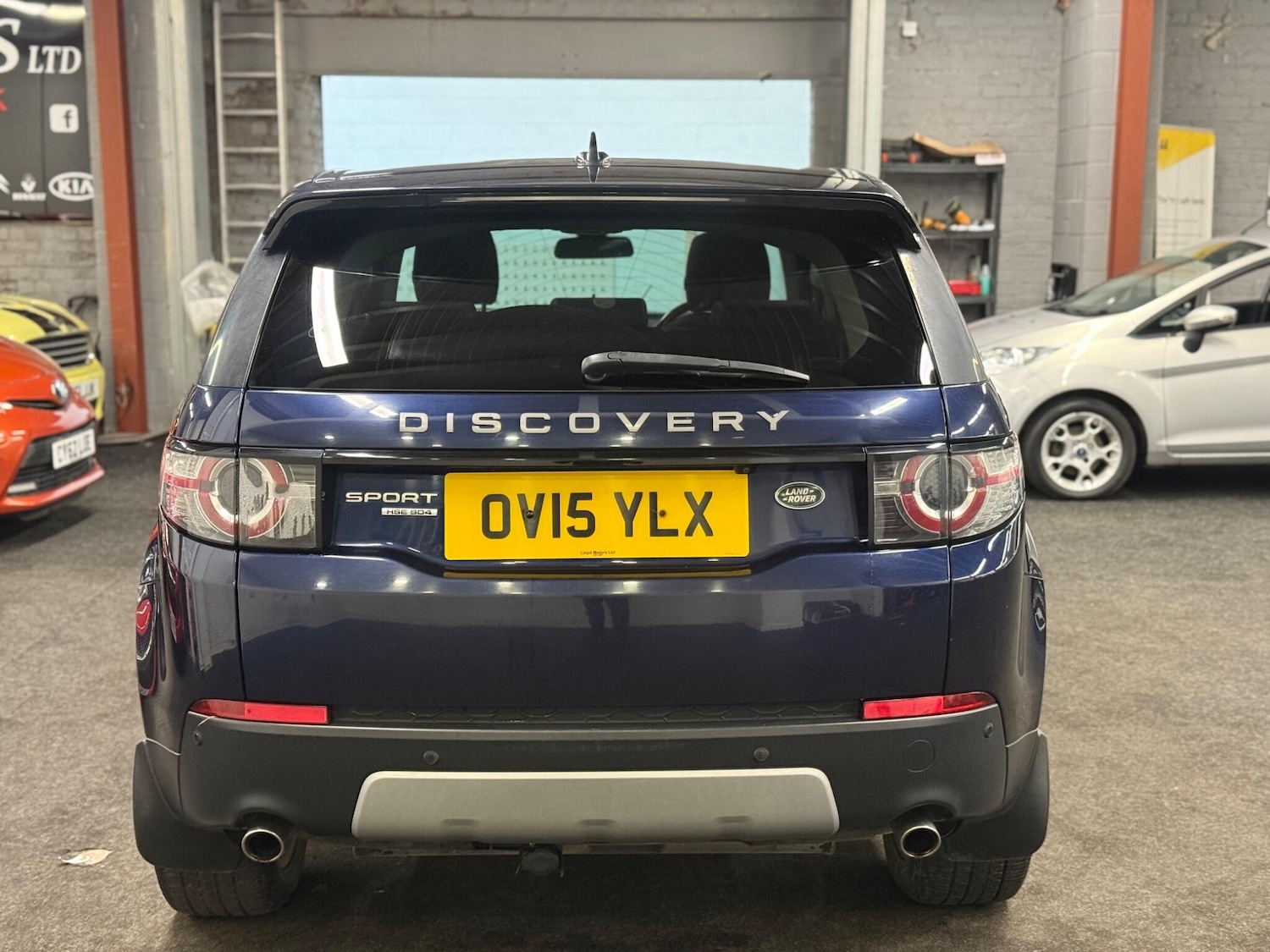 Used Land Rover Discovery Sport 2015 for sale - 77657915: Photo 5