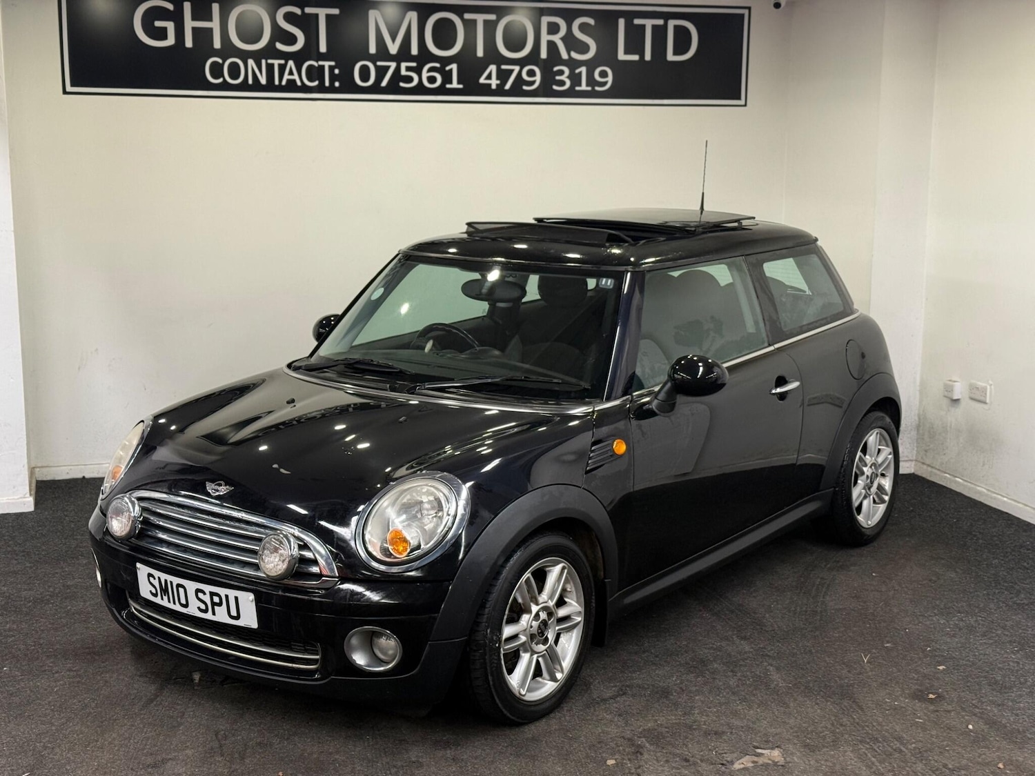 Used MINI Hatch 2010 for sale - 77852815: Photo 2