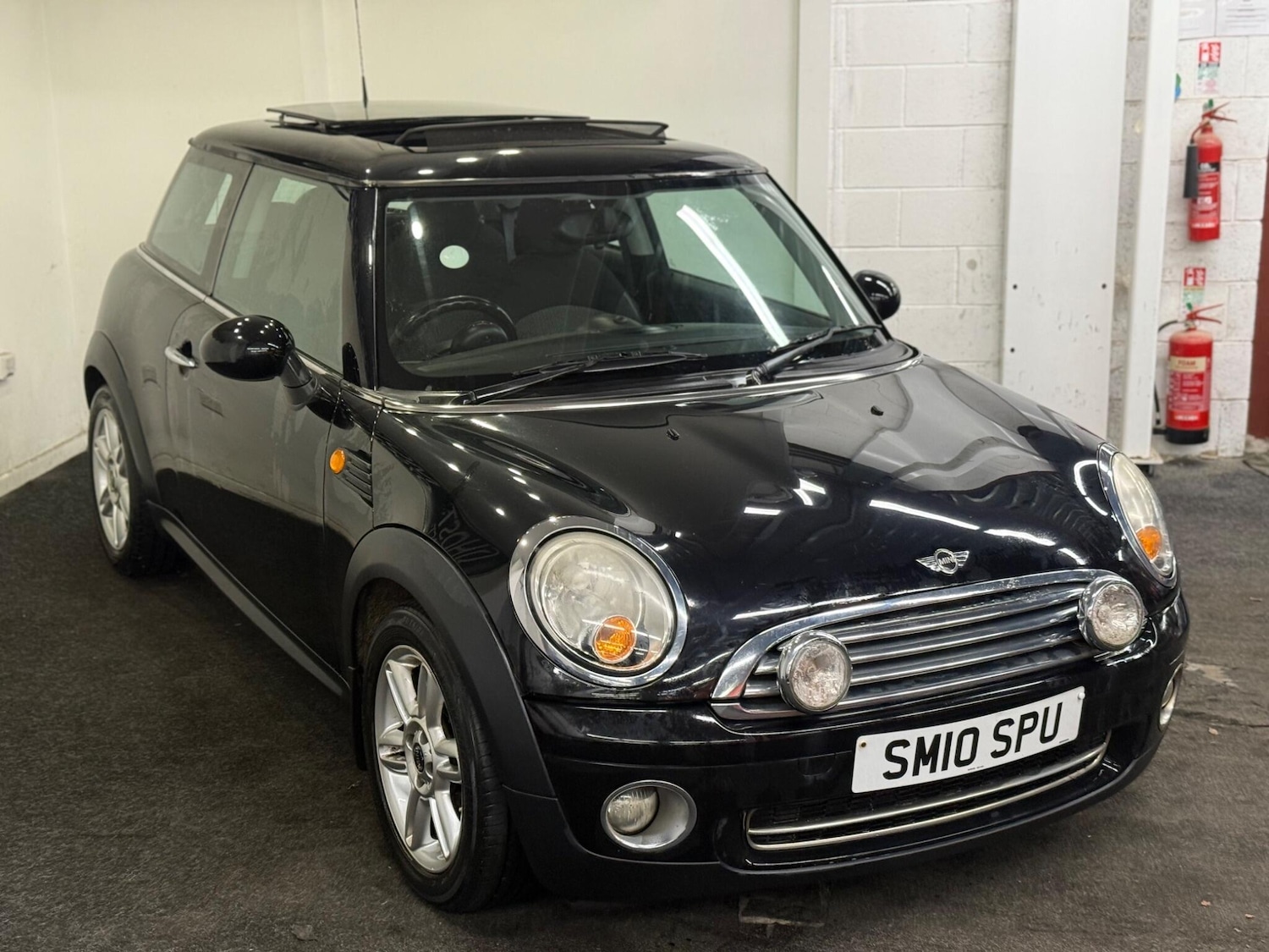 Used MINI Hatch 2010 for sale - 77852815: Photo 3