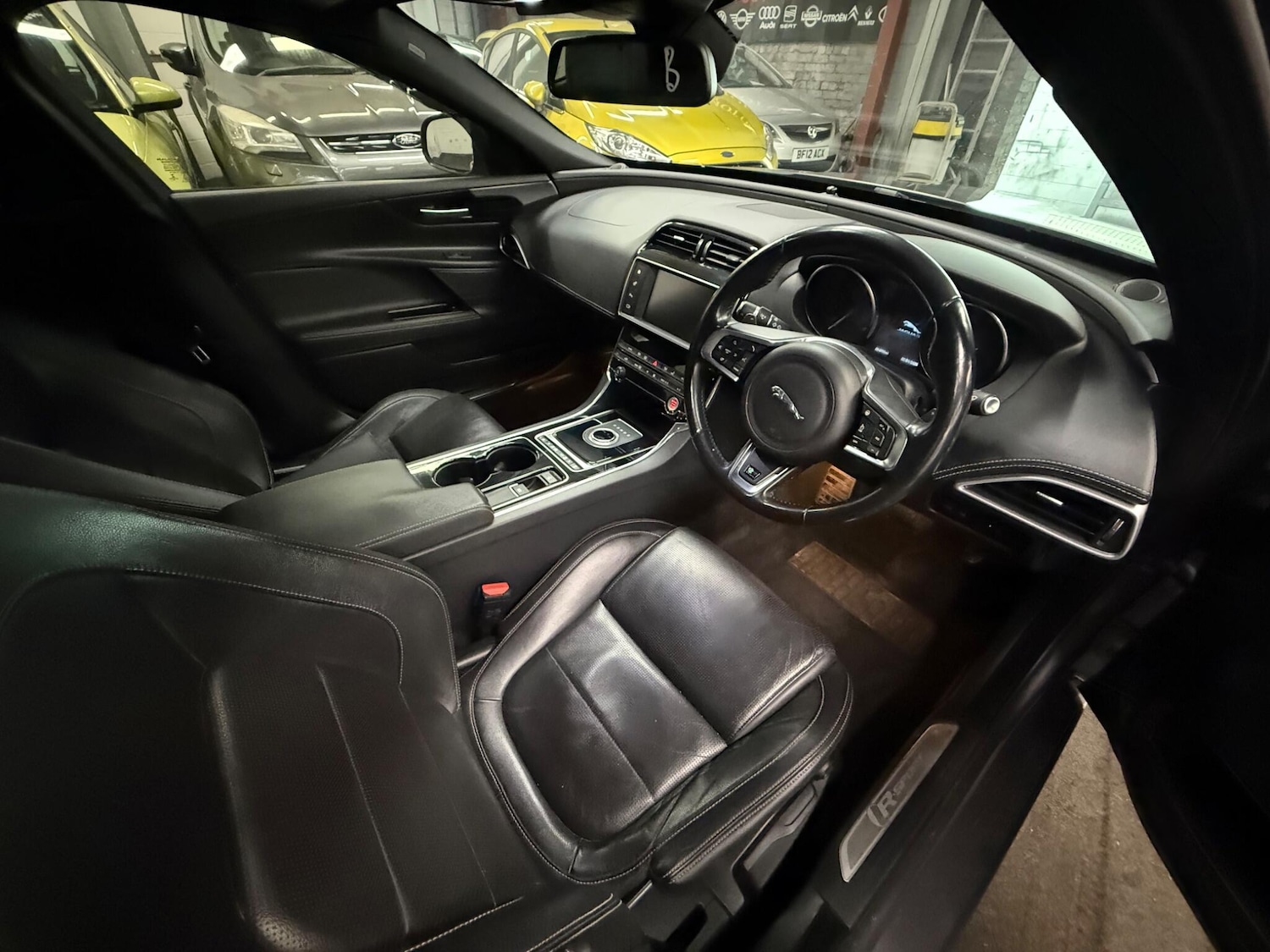 Used Jaguar XE for sale - 78128079: Photo 10