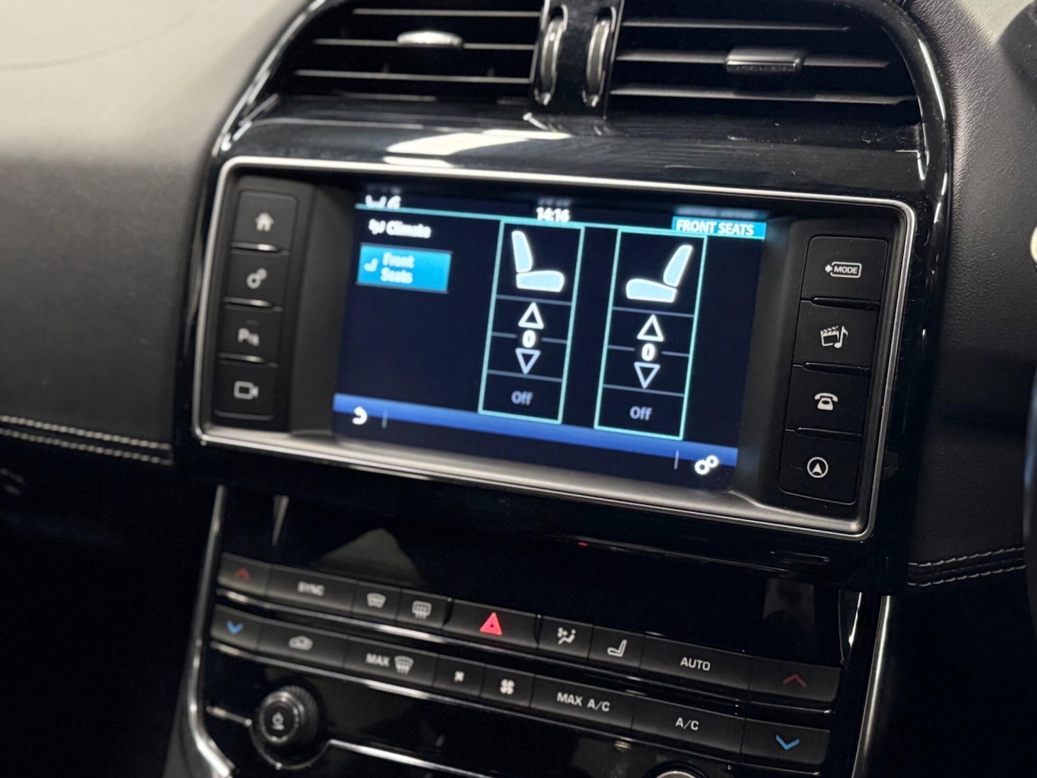 Used Jaguar XE for sale - 78128079: Photo 12