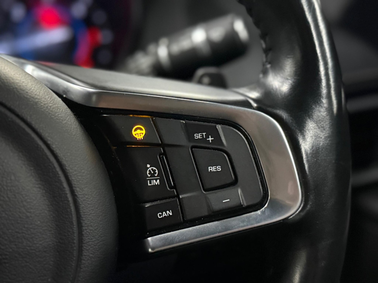 Used Jaguar XE for sale - 78128079: Photo 16