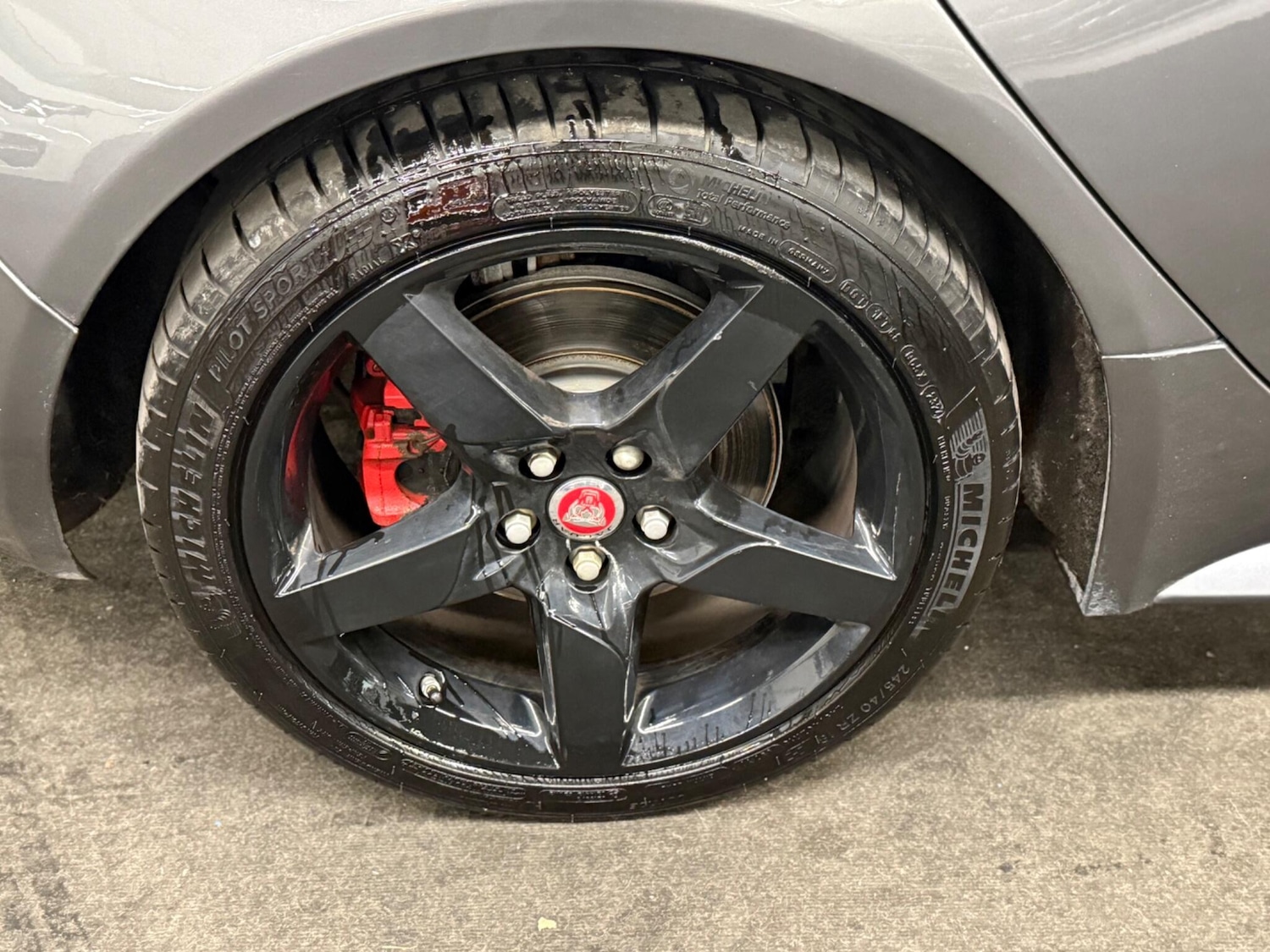 Used Jaguar XE for sale - 78128079: Photo 5