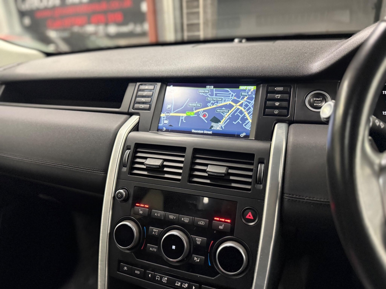 Used Land Rover Discovery Sport 2017 for sale - 76752439: Photo 11