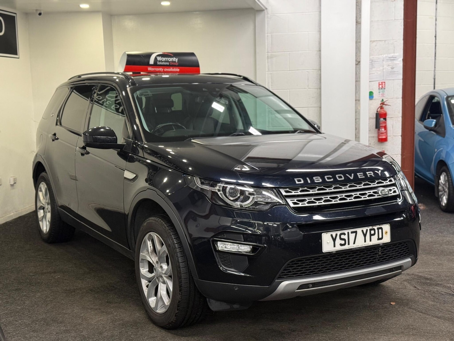 Used Land Rover Discovery Sport 2017 for sale - 76752439: Photo 3