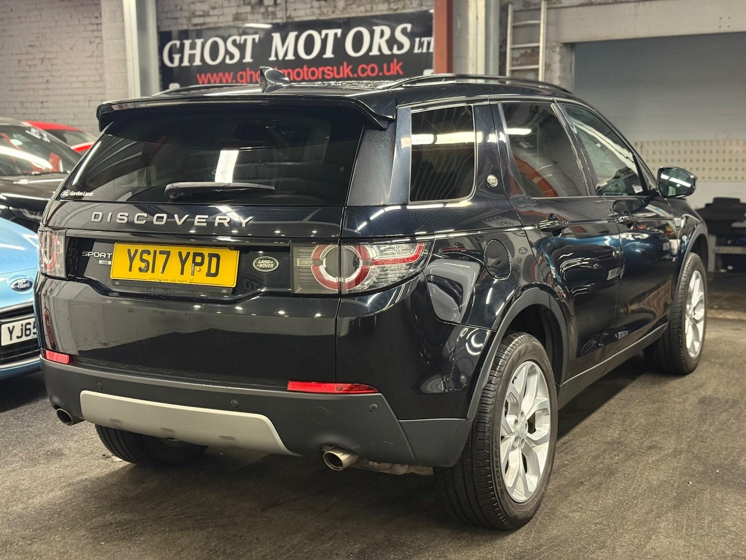 Used Land Rover Discovery Sport 2017 for sale - 76752439: Photo 4